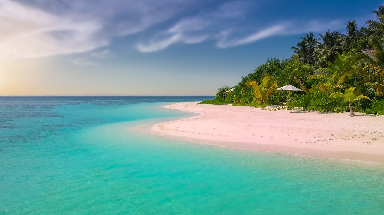 Top 10 Beautiful Islands to Visit in the Indian Ocean